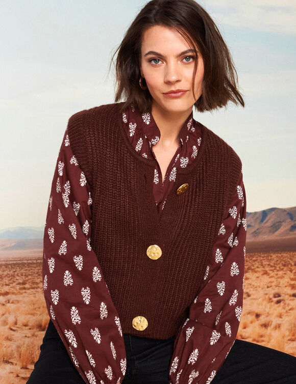 Gilet sans manches toucher doux, boutons dorés (chocolat) Gilet sans manches toucher doux, boutons dorés (chocolat)